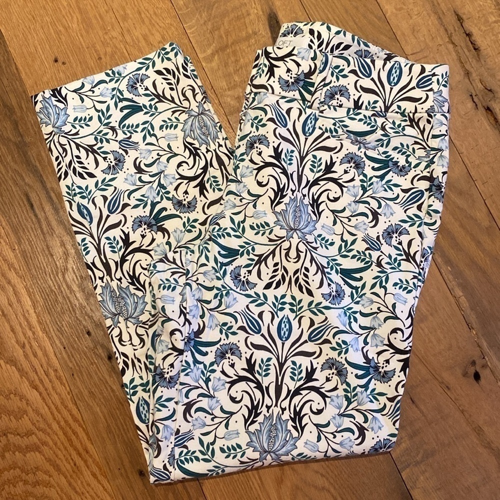 LOFT Cotton Marisa Ankle Green Brown Cream Blue Floral Crop Pants Size 4